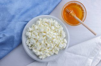 Хоть на ночь, хоть на голодный желудок: творог + мёд = стройность тела и вечная молодость костей.