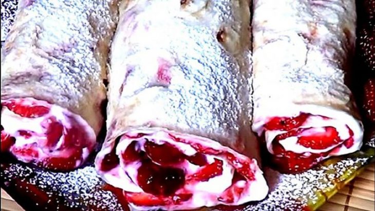 ВКУСНЫЙ И БЫСТРЫЙ РУЛЕТ ИЗ ЛАВАША «КЛУБНИКА В СМЕТАННОМ КРЕМЕ» БЕЗ ВЫПЕЧКИ! ВКУСНЫЙ И БЫСТРЫЙ РУЛЕТ ИЗ ЛАВАША «КЛУБНИКА В СМЕТАННОМ КРЕМЕ» БЕЗ ВЫПЕЧКИ!