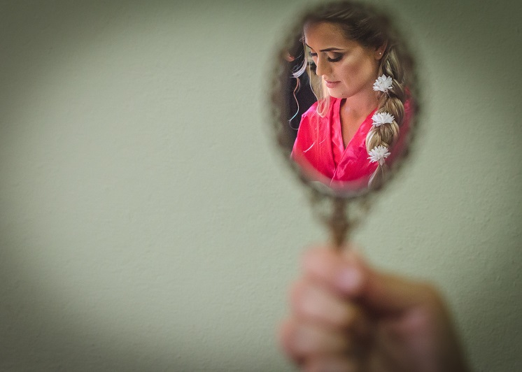 Почему ни в коем случае нельзя дарить эти вещи. Объяснения примет Почему ни в коем случае нельзя дарить эти вещи. Объяснения примет