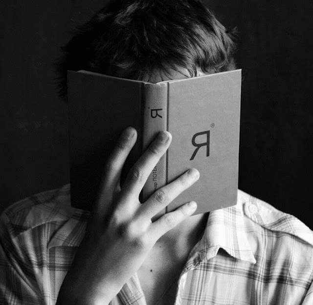 Почему человек унижает других